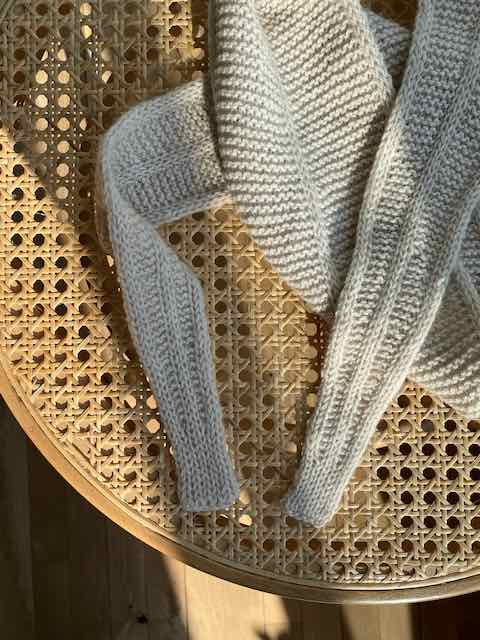Joy Scarf, No 2 strikkekit (15 kr doneres til psykiatrifonden)