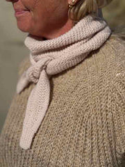 Joy Scarf, No 2 strikkekit (15 kr doneres til psykiatrifonden)