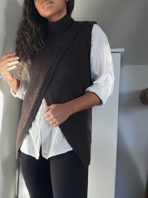 Ahsoka Slipover (kort) af Creadia Studio, No 1 kit Strikkekit Creadia