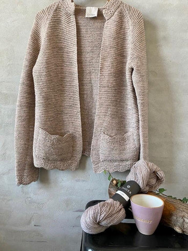 Bianca cardigan, strikkeopskrift Strikkeopskrift Önling - Katrine Hannibal
