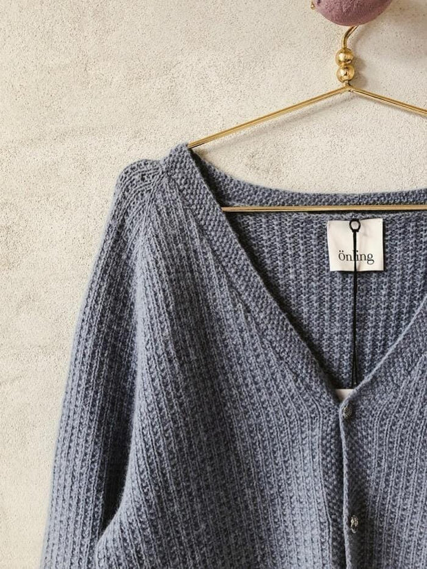 Camille cardigan med perlemønster - Önling strikkeopskrifter & garn