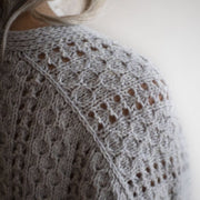 Comma V - neck af Anne Ventzel, No 1 kit Strikkekit Anne Ventzel