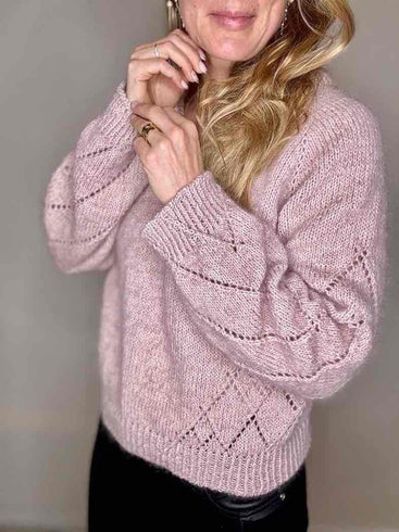 Diamond Line Sweater V - neck af Siersknit, strikkeopskrift