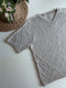 Diamond Line Tee V - neck af Siersknit, strikkekit i Önling No 2