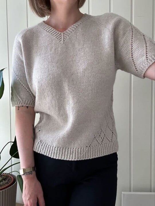 Diamond Line Tee V - neck af Siersknit, strikkekit i Önling No 2