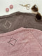 Diamond Line Tee V - neck af Siersknit, strikkeopskrift