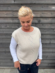 Diamond Line Vest af Siersknit, strikkekit i Önling No 1