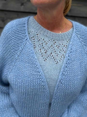 Easy Peasy Chunky Cardigan, No 4 + silk mohair strikkekit (2 farver)