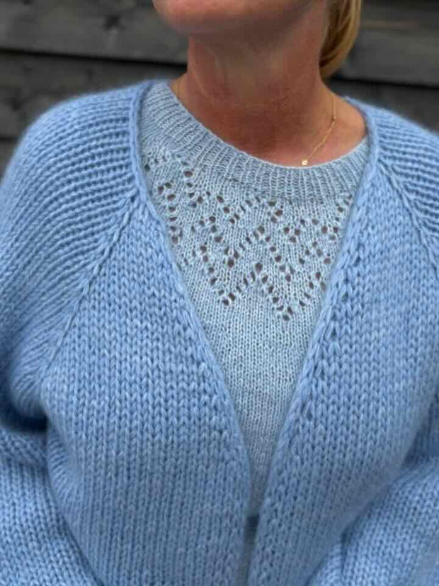 Easy Peasy Chunky Cardigan, No 4 + silk mohair strikkekit (2 farver)