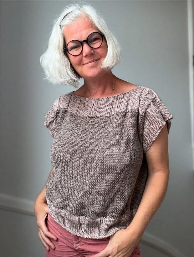 Easy Peasy Rose Tee, No 21 + 14 strikkekit