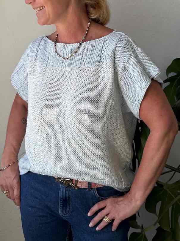 Easy Peasy Rose tee, strikkeopskrift