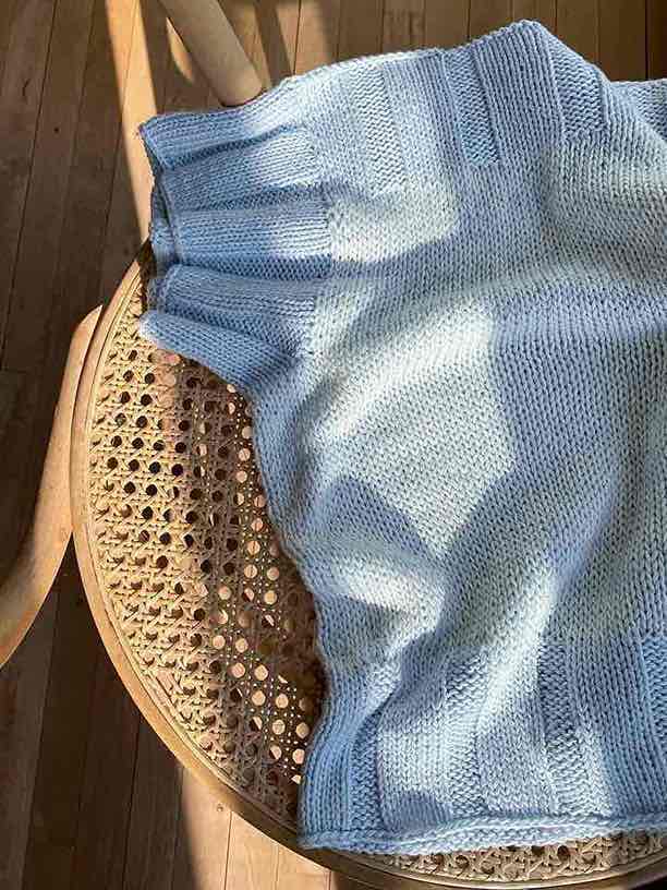 Easy Peasy Rose tee, strikkeopskrift