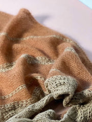 Elinore sjal af Inge - Lis Holst, No 2 + silk mohair strikkekit
