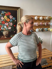 Eva Tee med korte ærmer, No 14 strikkekit
