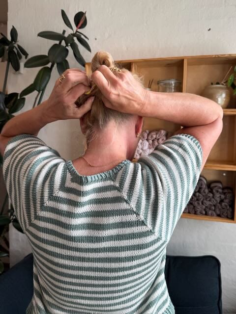 Eva Tee med korte ærmer, No 14 strikkekit
