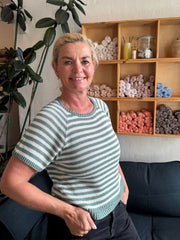 Eva Tee med korte ærmer, No 14 strikkekit