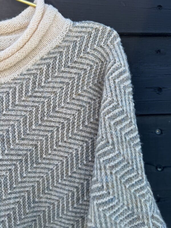 Jazz cardigan / sweater af Hanne Falkenberg, strikkeopskrift Strikkeopskrift Hanne Falkenberg