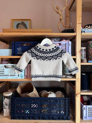 Kindhearted Sweater Mini af Clara Eggers, No 1 garnpakke (uden opskrift)