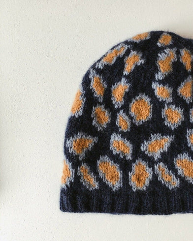 Advent 2019, Leopardhue, strikkeopskrift Strikkeopskrift Önling