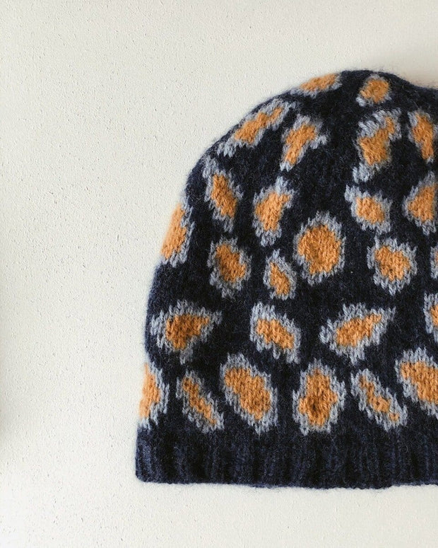 Advent 2019, Leopardhue, strikkeopskrift Strikkeopskrift Önling