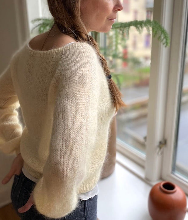 Nigrum Sweater fra Refined Knitwear, silk mohair strikkekit Strikkekit Refined Knitwear