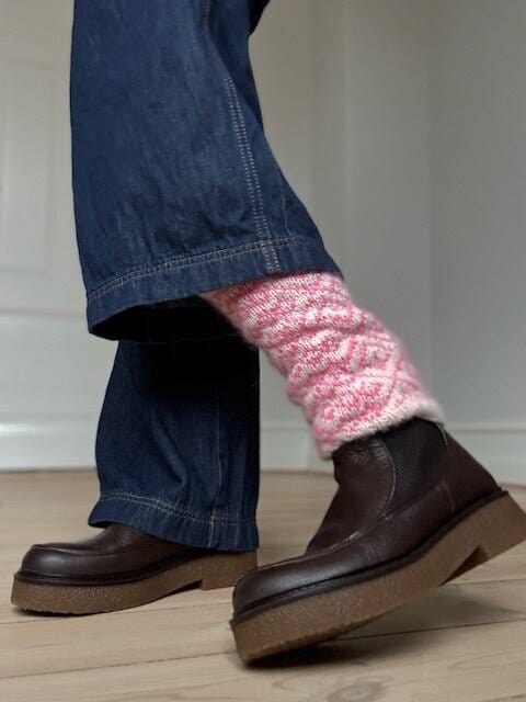 Northern Legwarmers, strikkekit i Önling No 1