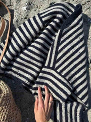 Olga sweater fra PetiteKnit, No 3 garnpakke (uden opskrift)