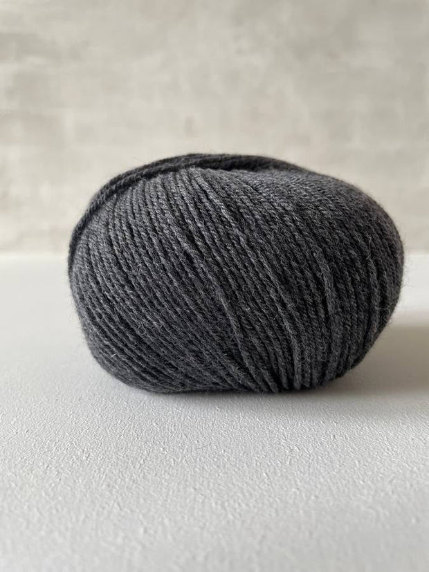 Önling No 15 - merino garn - Koksgrå (0154)x