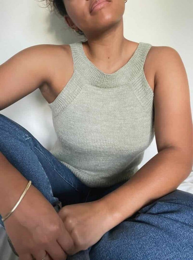 Pi Camisole af Creadia Studio, strikkeopskrift Strikkeopskrift Creadia