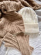 Rikke Beanie No 1 & Wrist Warmers af Rikke Jönsson, strikkekit i No 1 Strikkekit Rikke Jönsson