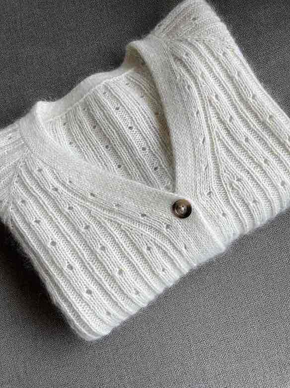 Rikke cardigan No 1 af Rikke Jönsson, strikkekit i No 4 + silk mohair Strikkekit Rikke Jönsson