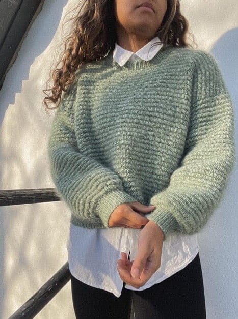 Sharpei Sweater af Créadia Studio, Strikkekit i No 12 + silk mohair Strikkekit Creadia