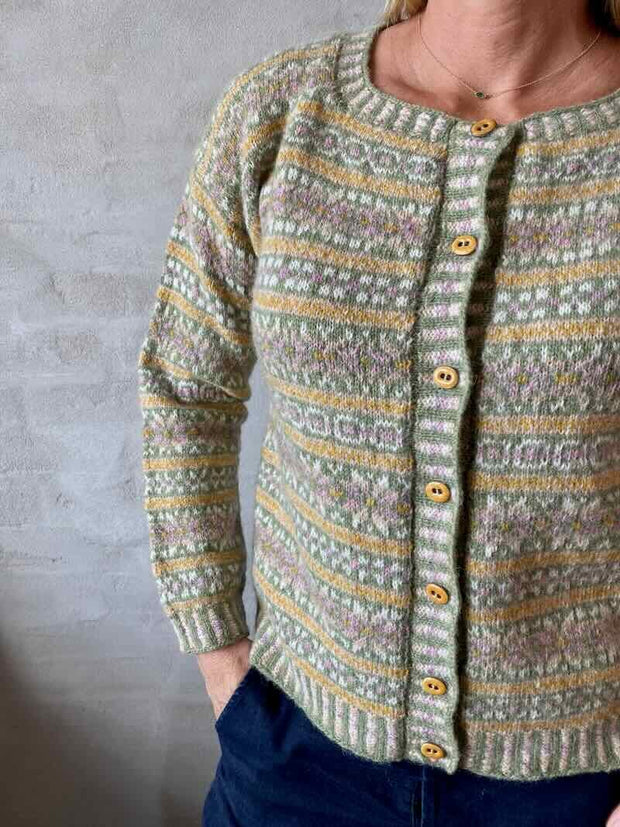 Sine cardigan af Ruth Sørensen for Önling, strikkeopskrift Strikkeopskrift Ruth Sørensen