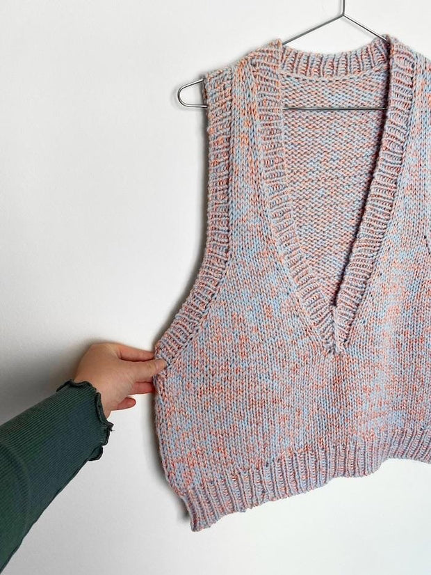 Treasure Vest af Spektakelstrik, strikkeopskrift Strikkeopskrift Spektakelstrik