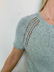 Vera Sommer t-shirt med raglan fra Önling, strikkeopskrift Strikkeopskrift Önling - Katrine Hannibal